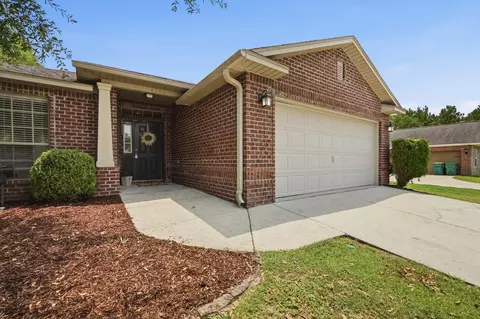 Exterior - 4541 Hermosa Rd, Crestview, FL 32539 photo 8 of 8
