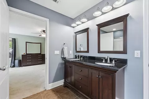 Bath - 4541 Hermosa Rd, Crestview, FL 32539 photo 2 of 6
