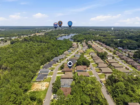 View/Area - 4541 Hermosa Rd, Crestview, FL 32539 photo 1 of 5