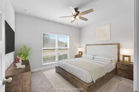 Bedroom - 371 Lightning Bug Ln, Freeport, FL 32439 photo 5 of 6