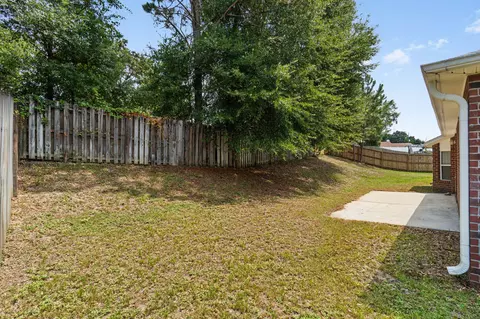 Exterior - 1244 Northview Dr, Crestview, FL 32536 photo 4 of 6
