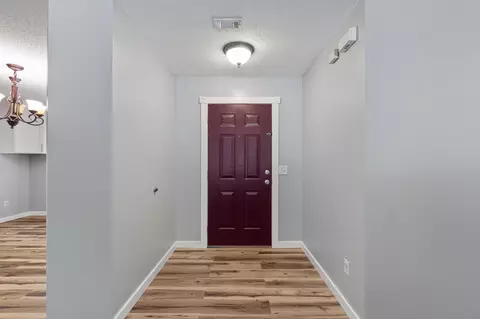 Entry Way - 1244 Northview Dr, Crestview, FL 32536 photo 1 of 3