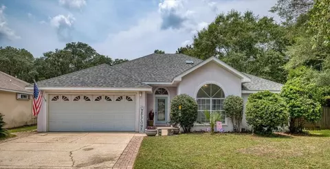 2199 Opal Ct, Fort Walton Beach, FL 32547