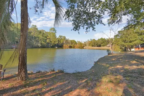 View/Area - 115 Steves Pl, Crestview, FL 32536 photo 3 of 4
