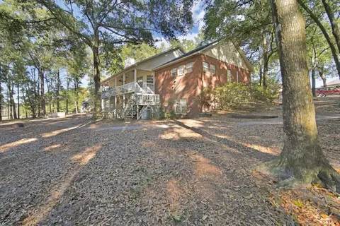 Exterior - 115 Steves Pl, Crestview, FL 32536 photo 7 of 8