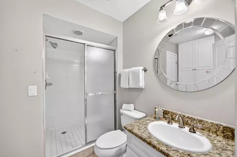 Bath - 264 Eagle Dr, Miramar Beach, FL 32550 photo 5 of 6