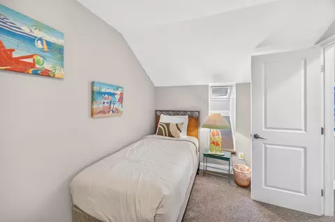 Bedroom - 264 Eagle Dr, Miramar Beach, FL 32550 photo 10 of 10