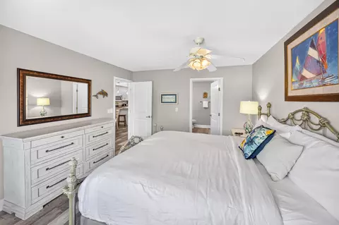 Bedroom - 264 Eagle Dr, Miramar Beach, FL 32550 photo 4 of 10