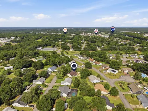 View/Area - 104 Hollow Cv, Crestview, FL 32539 photo 4 of 5