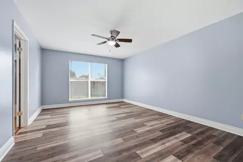 Other - 104 Hollow Cv, Crestview, FL 32539 photo 6 of 10