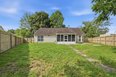 Exterior - 104 Hollow Cv, Crestview, FL 32539 photo 6 of 6