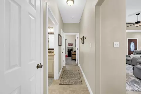Entry Way - 79 Shoreline Dr, Freeport, FL 32439 photo 2 of 3