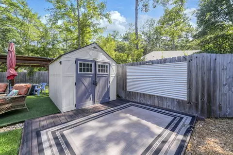 Exterior - 79 Shoreline Dr, Freeport, FL 32439 photo 9 of 17