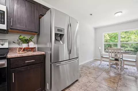 Kitchen - 3058 Zach Ave, Crestview, FL 32536 photo 4 of 4