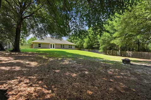 Exterior - 3058 Zach Ave, Crestview, FL 32536 photo 3 of 4