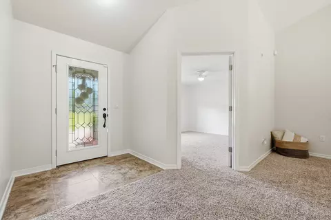 Entry Way - 3058 Zach Ave, Crestview, FL 32536 photo 2 of 2