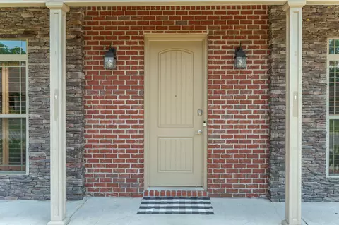 Entry Way - 4531 Annabelle Ln, Crestview, FL 32539 photo 1 of 2