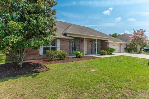 Exterior - 4531 Annabelle Ln, Crestview, FL 32539 photo 5 of 6