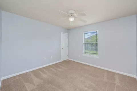 Bedroom - 4531 Annabelle Ln, Crestview, FL 32539 photo 2 of 4