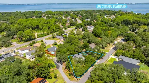 View/Area - 599 Third Ave, Destin, FL 32541 photo 4 of 4