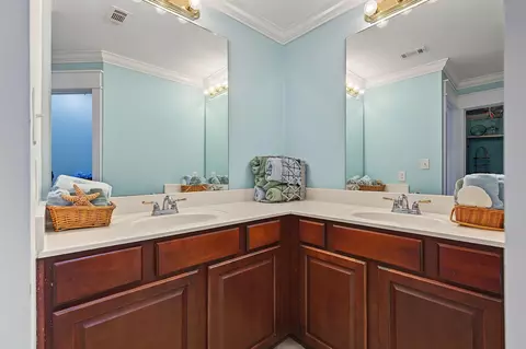 Bath - 599 Third Ave, Destin, FL 32541 photo 4 of 5