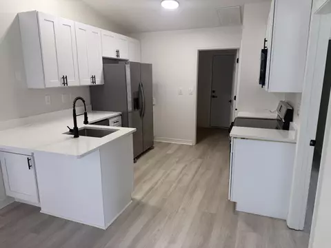 Kitchen - 218 Westview Dr, Crestview, FL 32536 photo 1 of 1