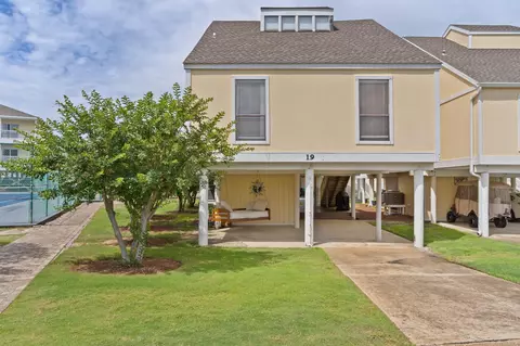 775 Gulf Shore Dr #19, Destin, FL 32541