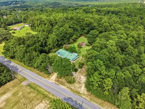 View/Area - 2601 Lake Silver Rd, Crestview, FL 32536 photo 1 of 2