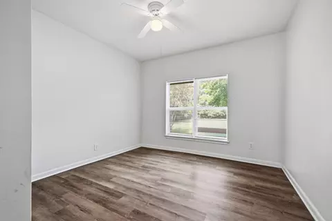 Bedroom - 2601 Lake Silver Rd, Crestview, FL 32536 photo 1 of 3
