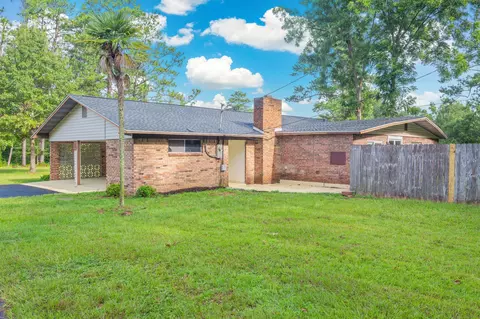 Exterior - 6127 Barnes Rd, Crestview, FL 32536 photo 2 of 10