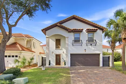 245 Inverrary Dr, Destin, FL 32541