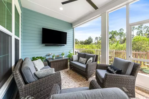 Exterior - 227 Suwannee Dr, Inlet Beach, FL 32461 photo 4 of 12
