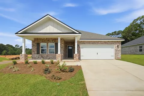 460 Sidney Ave, Defuniak Springs, FL 32433