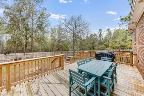 Exterior - 3999 Painter Branch Rd, Crestview, FL 32539 photo 6 of 8