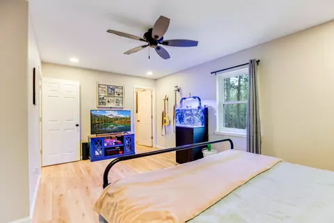 Bedroom - 3999 Painter Branch Rd, Crestview, FL 32539 photo 2 of 5