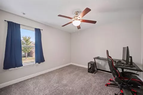 Bedroom - 3152 Maple St, Crestview, FL 32539 photo 2 of 3