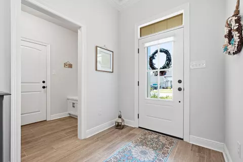 Entry Way - 165 Blaze Blvd, Freeport, FL 32439 photo 2 of 5