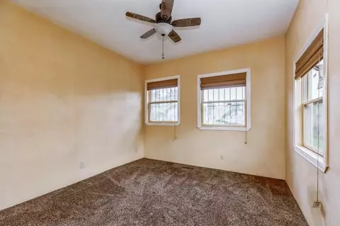 Bedroom - 6051 Tupelo St, Crestview, FL 32539 photo 9 of 11
