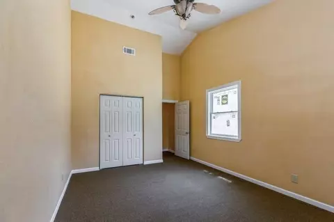 Bedroom - 6051 Tupelo St, Crestview, FL 32539 photo 4 of 11