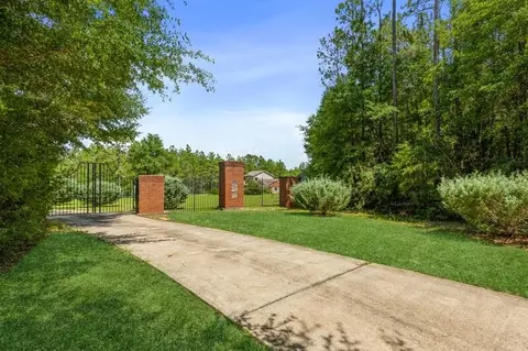 Other - 6051 Tupelo St, Crestview, FL 32539 photo 2 of 16