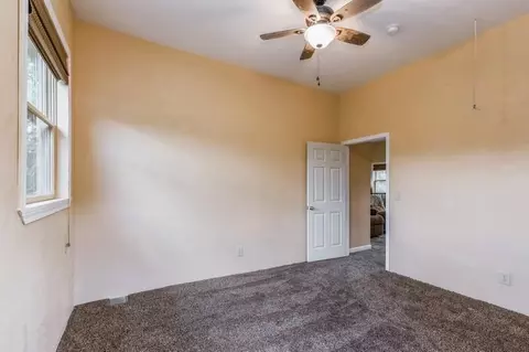 Bedroom - 6051 Tupelo St, Crestview, FL 32539 photo 10 of 11