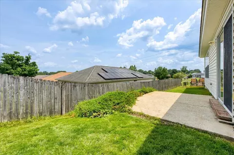 Exterior - 107 Nivana Dr, Crestview, FL 32536 photo 5 of 10