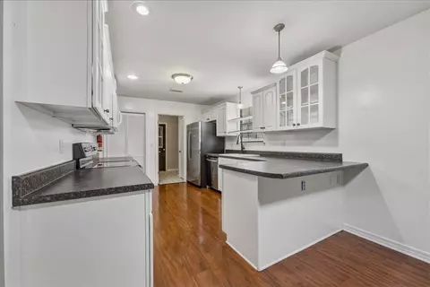 Kitchen - 112 Golf Course Dr, Crestview, FL 32536 photo 1 of 6