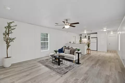 1299 Roosevelt St, Baker, FL 32531 photo 4
