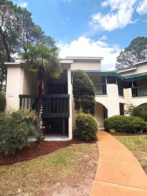 204 Southlake Ct #204, Niceville, FL 32578