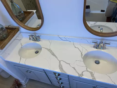 Bath - 401 Symphony Way, Freeport, FL 32439 photo 2 of 2