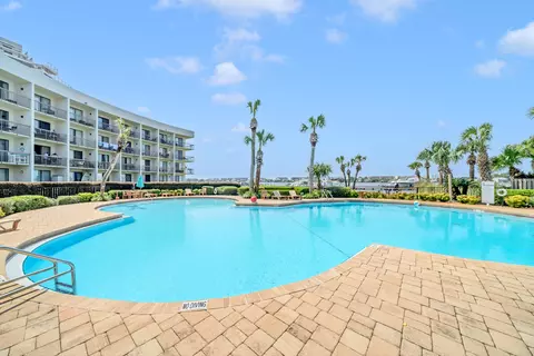 214 SW Miracle Strip Pkwy #A104, Fort Walton Beach, FL 32548