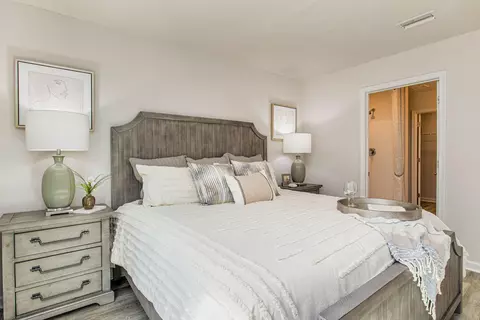 Bedroom - 4366 Damselfly Dr, Milton, FL 32583 photo 2 of 7