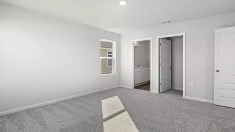 Bedroom - 6580 Stonefly Dr, Milton, FL 32583 photo 9 of 10
