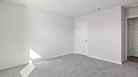 Bedroom - 6580 Stonefly Dr, Milton, FL 32583 photo 2 of 10